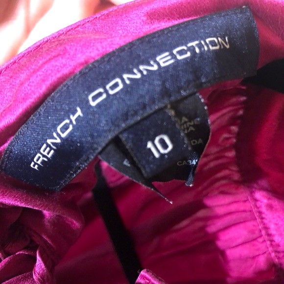 💥3 for $20 💥 French connection silk top - Picture 3 of 3